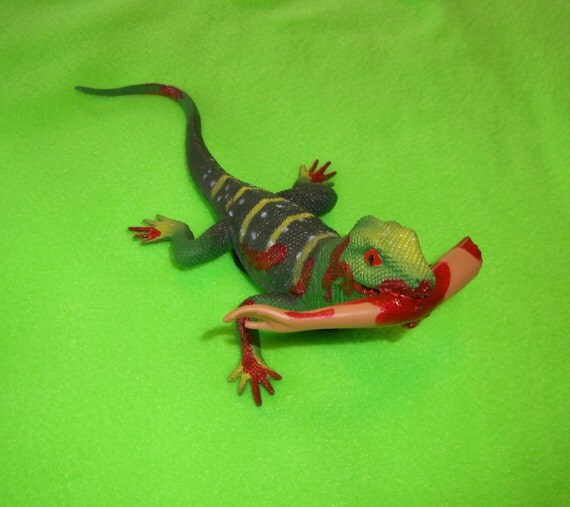 Creepy Lizard Decor Kids Reptile Unique Fun