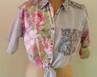 Vintage Midriff Blouse Front Tie Rib Tickler 100% Cotton 1970's BOHO Blue Gingham/Floral Rockabilly Summer Midriff Blouse Sz M Made in India