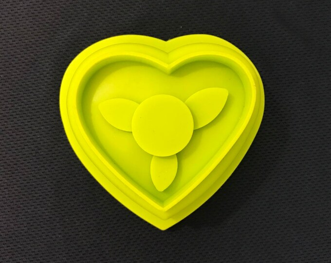 Silicone Soap Molds Chocolate Cake Mold - Heart Shape with Rose 90g