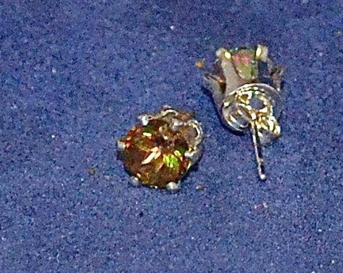 Mystic Topaz Studs, 6mm Round, Natural, Set in Sterling Silver E1016