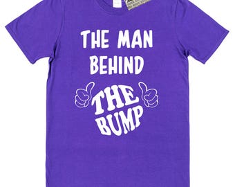 Cute Man Behind the Bump T-Shirt: Baby Announcement Tee