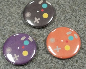 Nintendo Gamecube game controller pinback button badge pin magnet