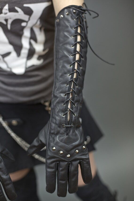 Ridgeback Gauntlets by Verillas steampunk buy now online Ridgeback Gauntlets by Verillas steampunk buy now online