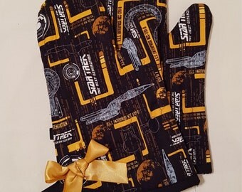 Yellow Star Trek Schematics Oven Mitts!