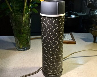 Landers Frary & Clark Universal Thermos article no. 9892B very MOD early 1960's Mint condition
