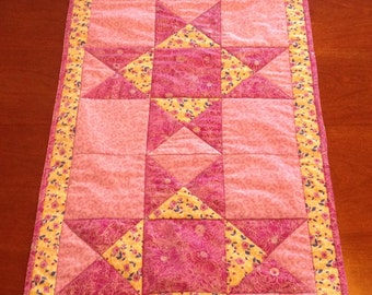 Ohio Star quilted table runner, handmade