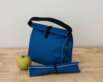 Reuse lunch bag. Blue bag. Lunch tote. Food bag. Lunch bag. Reusable lunch bag. Lunch box.