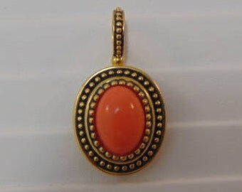 Vintage Gold Tone Joan Rivers Pendant
