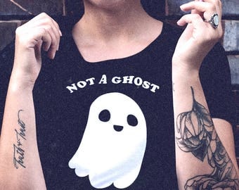 Boho Style, Kawaii Pastel Goth Not a Ghost Dead Inside Shirt, Grunge Quote, Tumblr Shirt, Grunge Inspired Tee, Festival Fashion