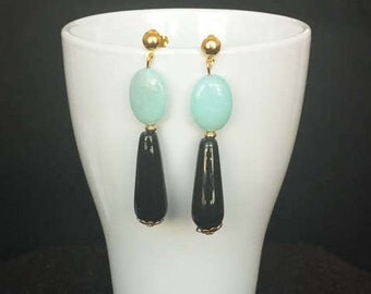 Earrings of agate black and light blue