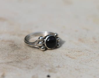 Men Black onyx Ring, Men black ring for him, black goth ring, protection ring, gift for him, class ring, biker ring for men, men jewelry