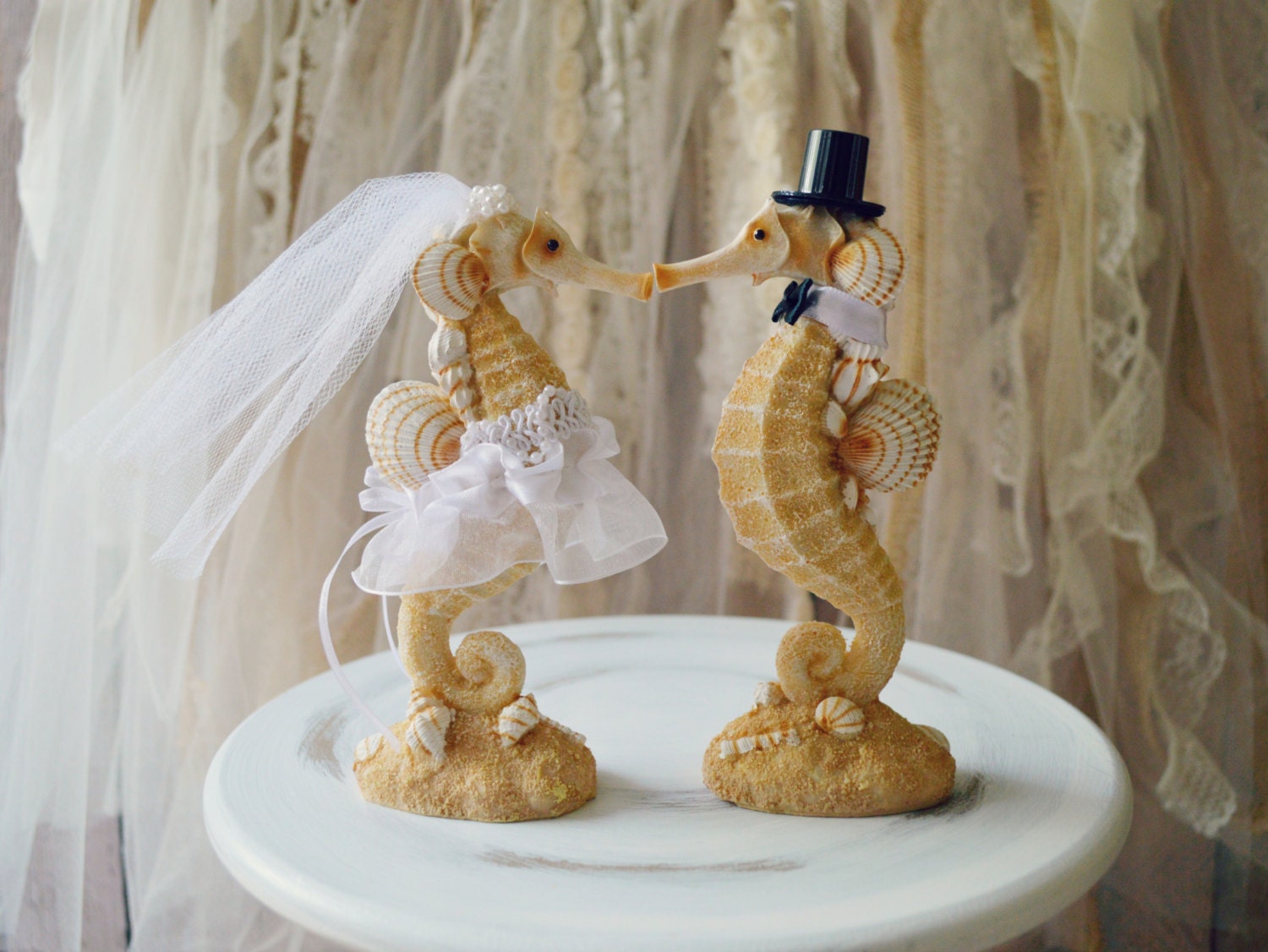 Seahorse Wedding Cake TopperBeach weddingKissing Seahorse