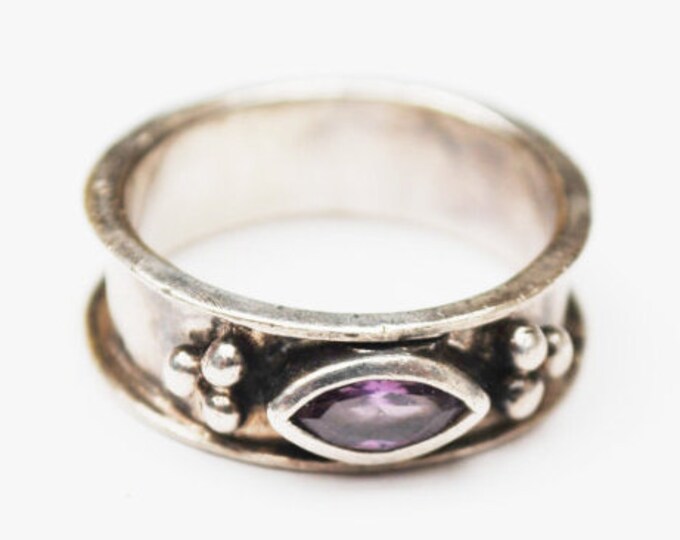 Sterling band ring - purple Amethyst Gemstone - size 8- Modernistic Ring