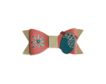 Moana necklace, Moana hair bow, moana bow, leather, four jays bows, native bow, leather bow clip, painted, toddler hair clips, Hawaii flower