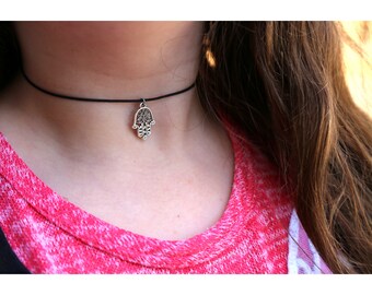 HAMSA CHOKER NECKLACE: Summer Boho Choker, Evil Eye Necklace, Hamsa Necklace, Protection Necklace, Boho Pendant Choker, Thin Cord Choker