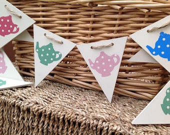Teapot bunting, wooden bunting, flag bunting, hand painted bunting, tea party decoration, tea party bunting, kitchen bunting, wooden gift