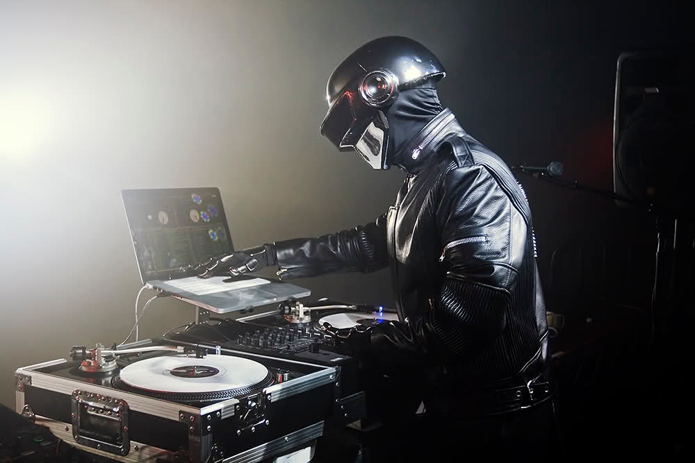 DJ PARTY Helmet Thomas Super high quality Real Chrome New V6