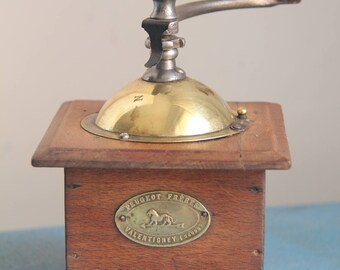 Antique coffee grinder Peugeot. Model S brass lid. Rare size 00.