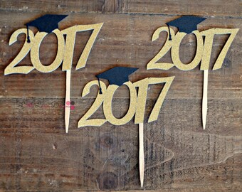2017 Cupcake Toppers. Class of 2017. Graduation. Senior 2017. Graduation Party Decorations.