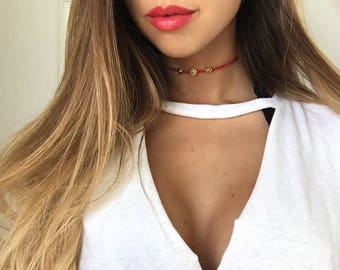 Red Beaded Gold Rose Choker Necklace