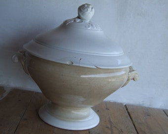 Antique Sarreguemines Tureen // Antique French Soup Tureen // Soupiere // Soup Serving Bowl