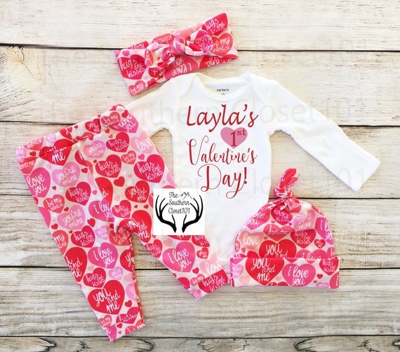 Girls First Valentine's Day Outfit,Custom Names 1st Valentines Day, Girl Coming home outfit, Hearts,Red,Pink,Valentines,Valentines Leggings