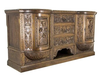 B442 Magnificent Heavily Carved Victorian Oak Sideboard, Buffet