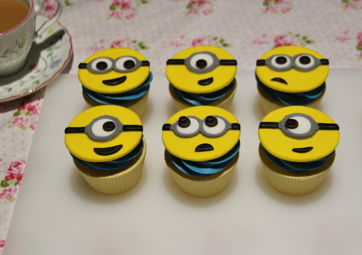 Minion Wedding Cake Toppers Canada Minion Wedding Cake Toppers Canada