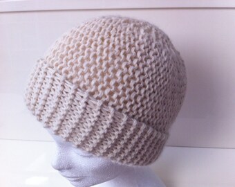 Off white, Moss, alpaca Beanie