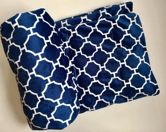 Weighted blanket, fleece weighted blanket, sensory blanket, weighted kids blanket, geometric pattern blanket