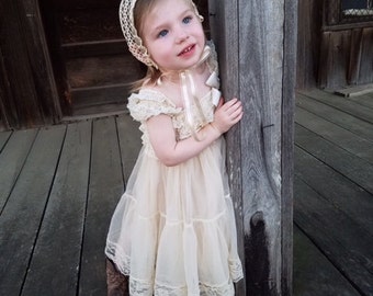 Champagne Chiffon Girls Dress- Flower Girl Dresses- Cream dress- Lace dress- Rustic Girls Dress- Baby Lace Dress- Junior Bridesmaid