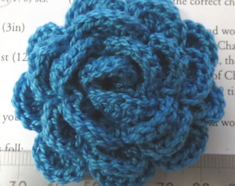 Irish crochet flower brooch in sky blue