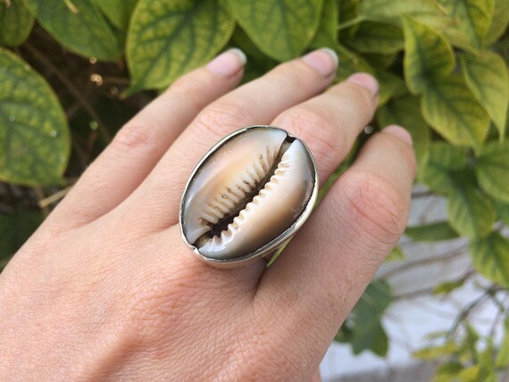 STATEMENT SHELL RING- Sterling Silver Ring- Shell Ring- Healing Crystal-Boho- Silver Ring-Statement Ring- Crystal- Gypsy