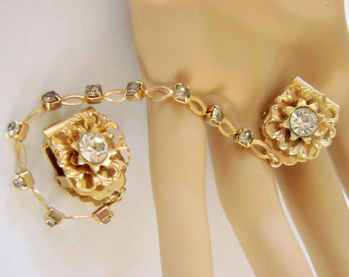 Vintage Rhinestone Goldtone Floral Sweater Clips Guard 1950s Jewelry Jewellery