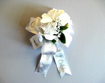 White butterfly gift bow, Wedding gift for brides, Bridal shower decoration, Wedding shower bow, Bow for presents, Gift wrap bow
