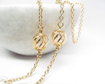 Gold glasses chain with pearls in a delicate cage - eye glass chain - reading glasses - glasses chain - glasses leash - glasses holder