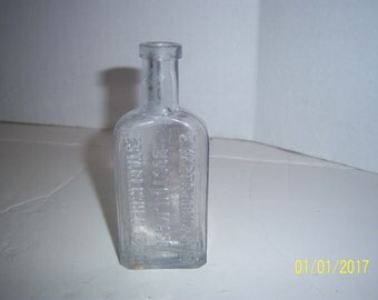 1890's E Hartshorn & Sons Boston, Ma 4 7/8 inch CLEAR medicine bottle No 2