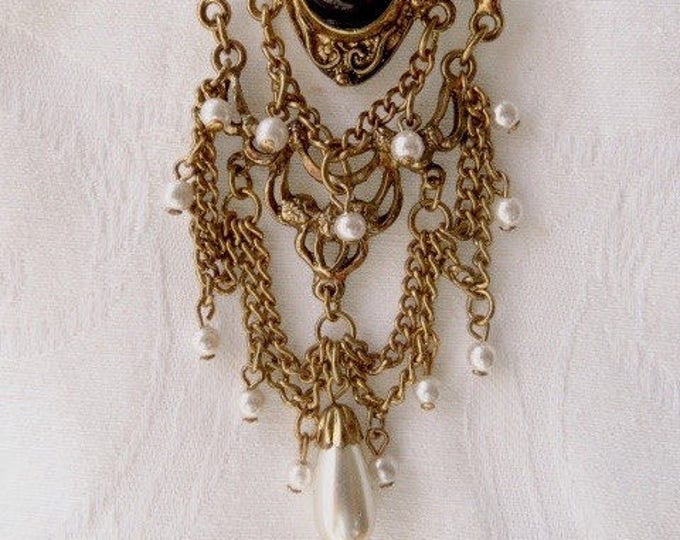 Vintage Etruscan Brooch, Swag Chain Dangle Brooch, Black Center Stone Pearls, Heraldic Jewelry