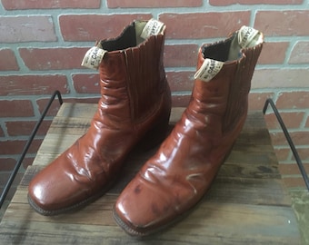 Vintage Men's Leather Boots- size 11 1/2 made by El Canelo