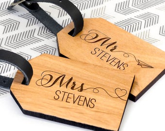 Mr and Mrs Luggage Tags, Wedding Gifts For Couple, Wedding Luggage Tags, Wedding Gifts Personalized, Personalised Honeymoon Luggage Tags