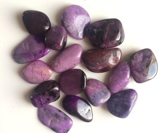 Sugilite small tumbled stone 20-25-30mm