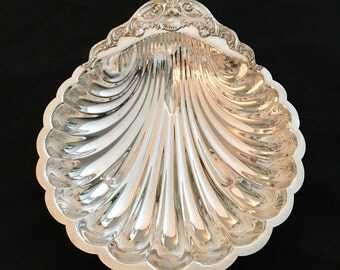 FB Rogers #1730 Silver Plate Shell Serving Tray