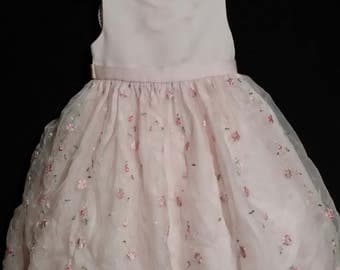 Little girl pink vintage Cindrella dress of quality, adorned all over with green leafy pink brocade roses, size 5T.
