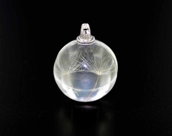 Wish Pendant - 3D Round Glass Pendant with Real Dandelion Seeds - Silver Tone Loop - Simply Lovely - Z255