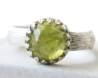10mm Peridot Ring, Natural Green Gemstone Statement Ring, Customized Engagement Ring, Sterling Silver Bamboo Ring, Engraved Cocktail Ring