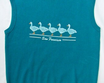 Vintage 1980s SAN FRANCISCO Cut Off Sweatshirt ~ fits M to L ~ Sportswear ~ Sleeveless ~ Crewneck ~ Jumper ~ 50/50 ~ Soft ~ Birds