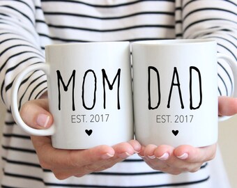 Dad gift, New mom gift, Pregnancy Announcement, Mom and Dad mugs, Mom Gift, Mother's Day, New Parents Gift, Custom Mugs, Baby Shower Gift