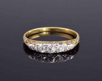 Victorian diamond engagement ring, circa 1890.