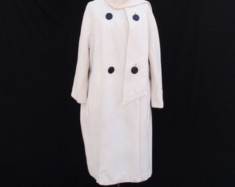 Vintage Coat: 1960s Cream Wool Coat with Button-on Scarf