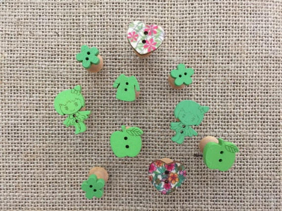 GREEN Push Pins - FREE UK Shipping - Decorative Green Button Push Pins - Forest Green Novelty Push Pins - Funky Boys Push Pins - Thumb Macs